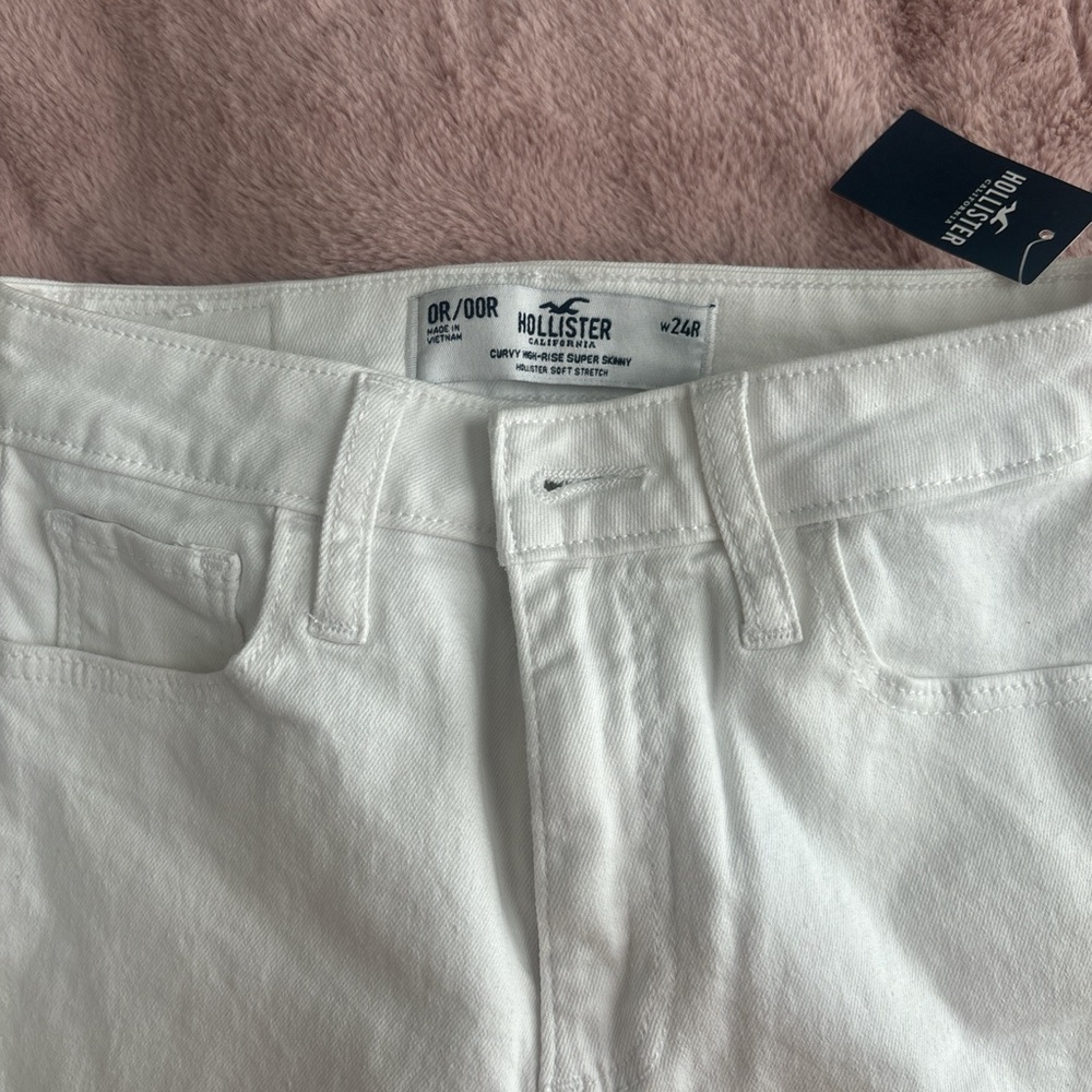Brand new Hollister skinny jeans